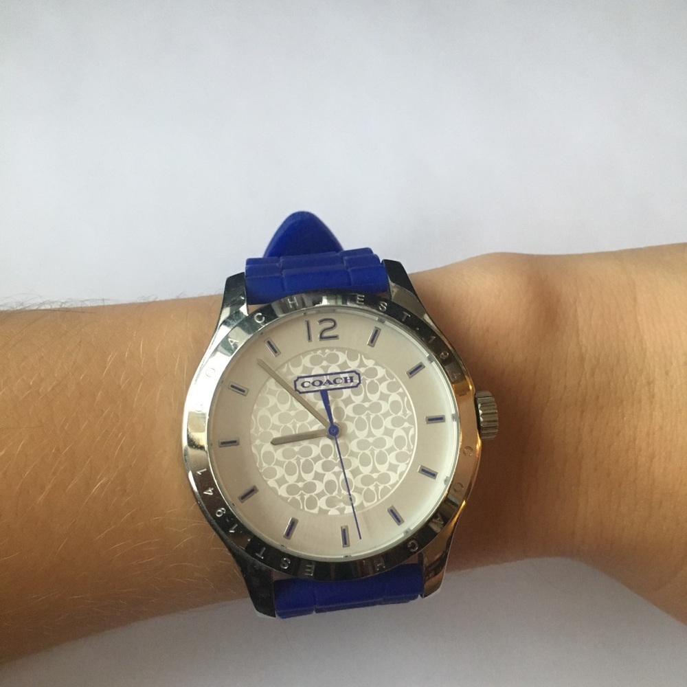 Coach Watch - Picture 5 of 5